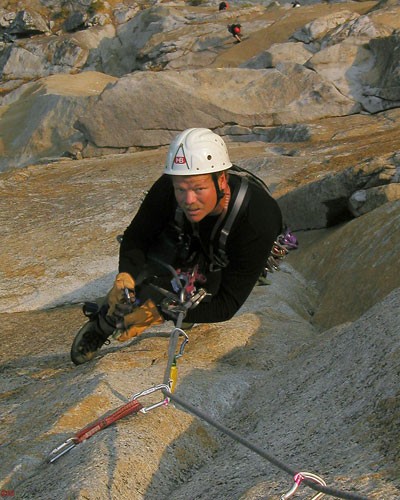 Brian jugging on the Prow of Washington Column