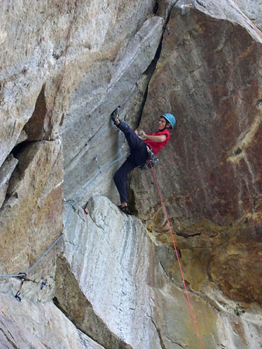 Jonas Waterman leading the roof, pitch 5. &#40;12c&#41;