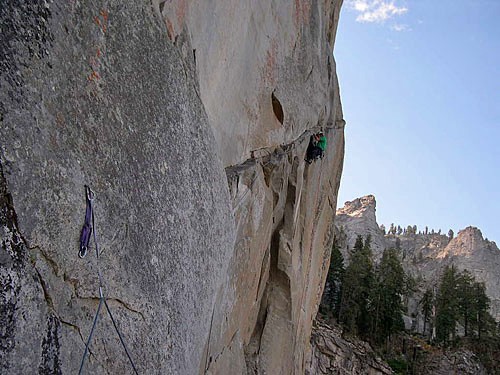 Chris Van Leuven leading pitch 3. &#40;12a&#41;