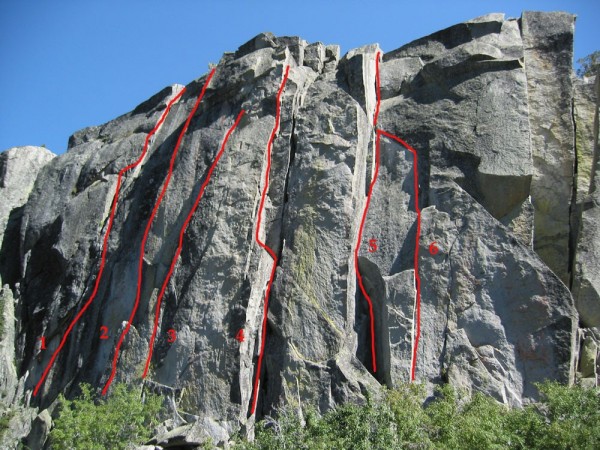 The routes on the left side at the main wall of Eagle Lake Cliff