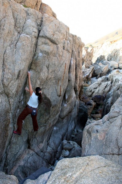 Valentine Cullen on one of the classic V0 cracks!