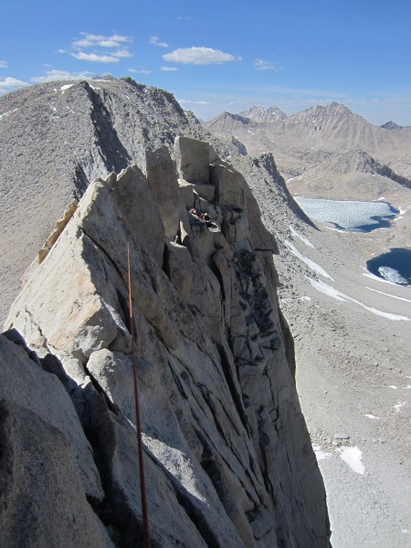 Knife-edge ridge scramble to the summit