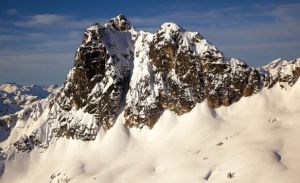 Cutthroat Peak - Cauthorn-Wilson III WI4 - Washington Pass, Washington, USA. Click to Enlarge