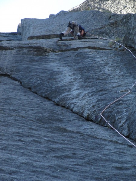 Looking for gear on the undercling traverse.