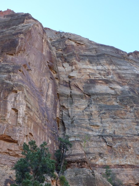 Looking up the lower pitches.  The giant detached flake 'the ghost' is...