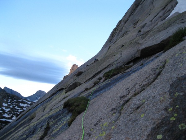 Gavi leading across the &#40;wet&#41; approach slabs