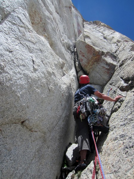 Leading P4 on the SW Face of Conness &#40;by Nic Risser&#41;