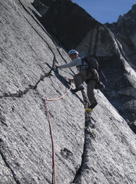 Eric on the Fin's double crack pitch