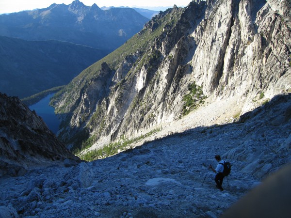 Descent down Aasgard pass