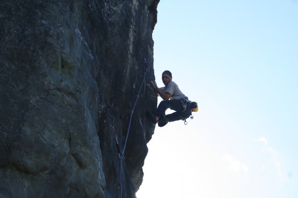 Charlie Barrett onsite flashes the second ascent of Hard To Swallow &#...