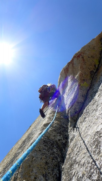 Linda at the crux of the short but fierce fourth pitch