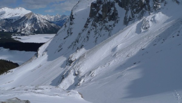 3.1 traversing slopes below mt. sarrail with upper kananaskis lake in ...