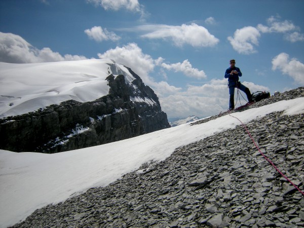 Finally at the end of the ridge, summit in the background.